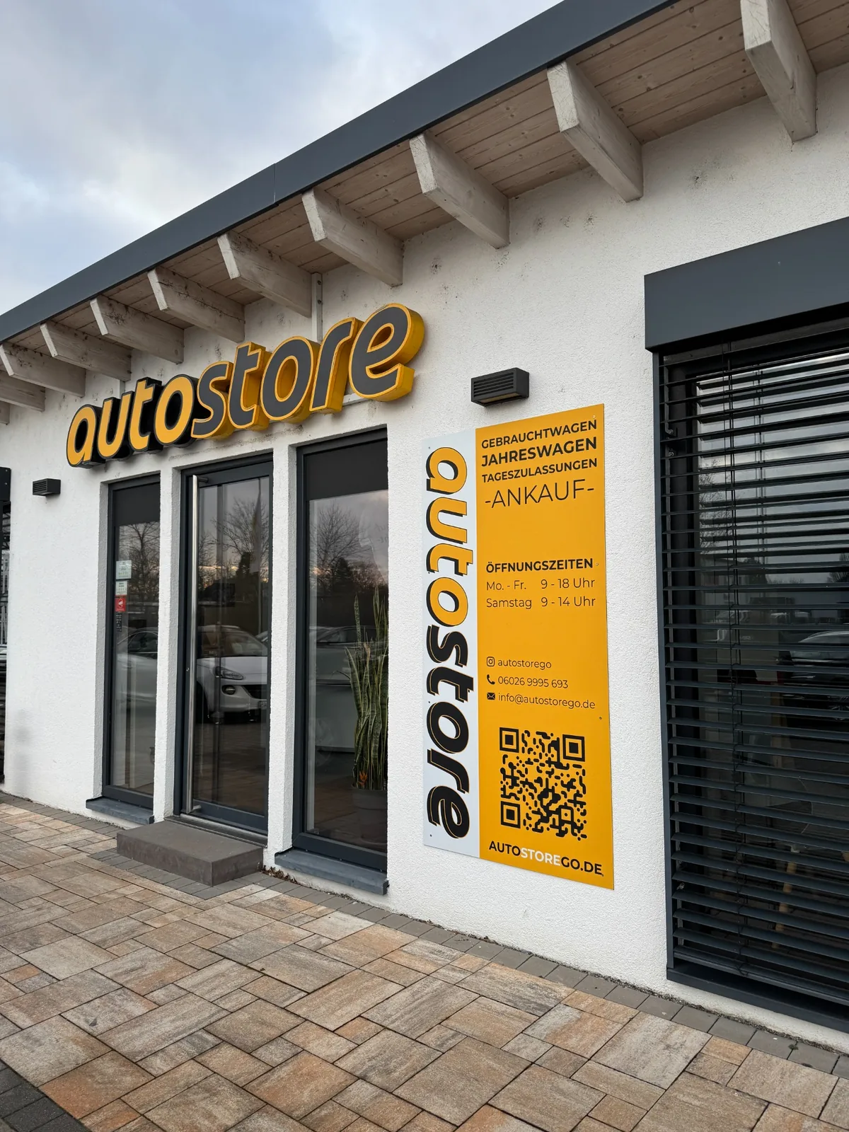 Außenwerbung für Autostore von SEM Solutions